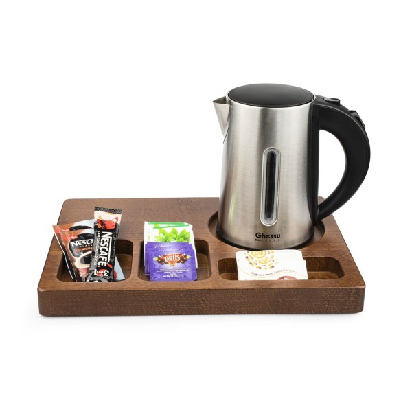 Bandeja de madera de roble y hervidor de 1 litros.