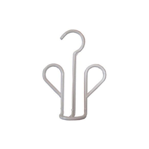 Percha blanca porta calzado.