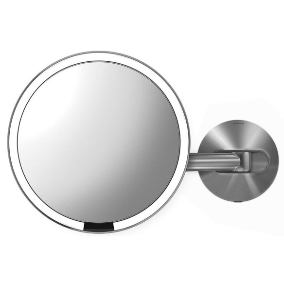 Espejo con sensor de pared de acero inoxidable satinado.