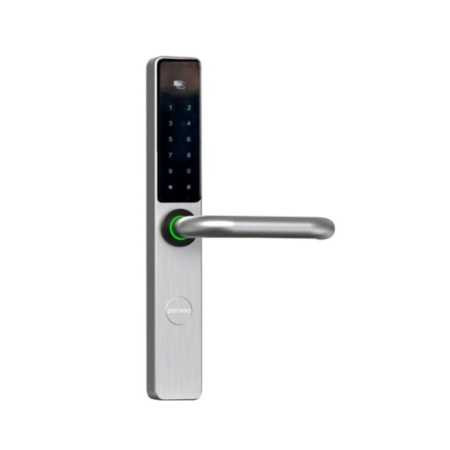 Cerradura robusta con teclado de acero inoxidable.