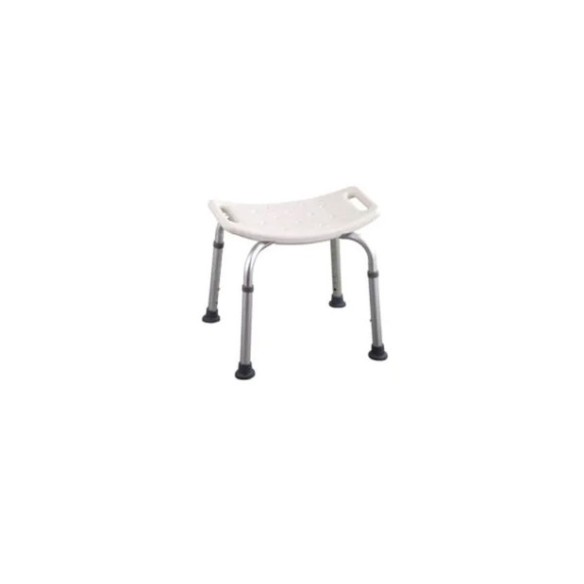 Asiento de ducha con dos patas regulables l suelo en acabado blanco.