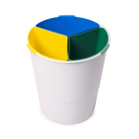 Papelera de reciclaje de 17 litros con tres compartimentos. 2