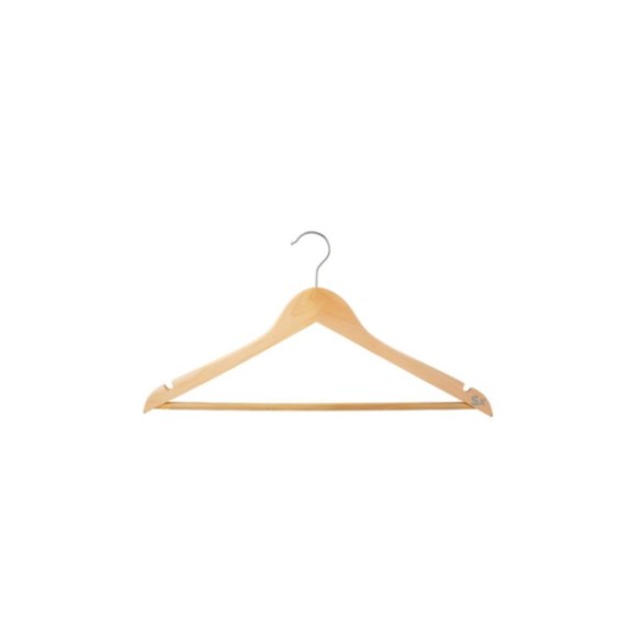 Percha con barra antideslizante.